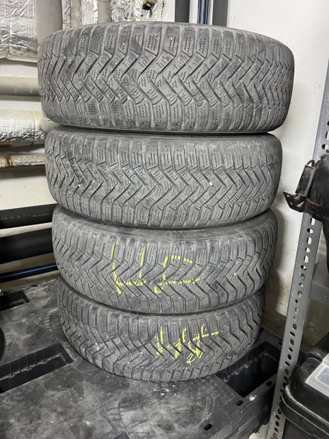 Toyota Prius,Avensis 15" lemezfelni téli gumival