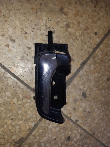 Toyota Prius Bal Els� Bels� Ajt�kilincs