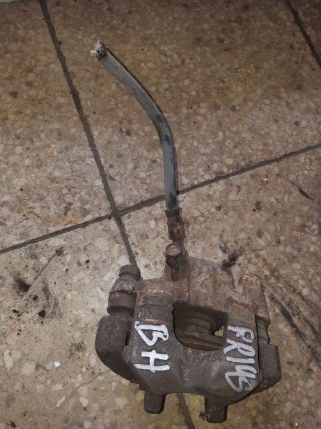 Toyota Prius Bal H�ts� F�knyereg