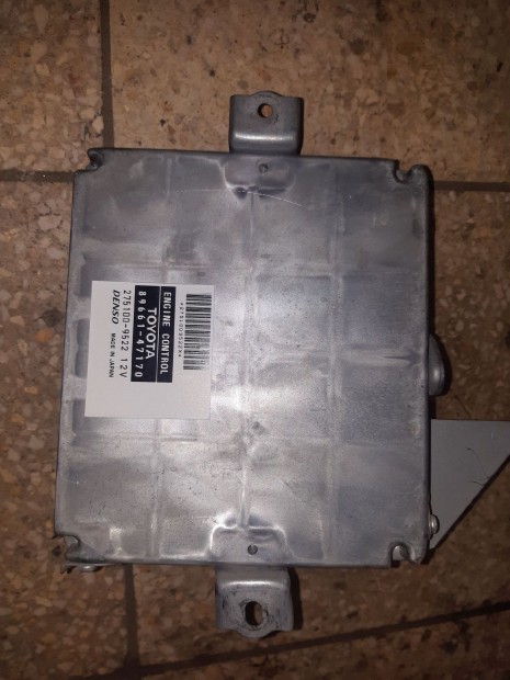 Toyota Prius Motorvez�rl� / ECU