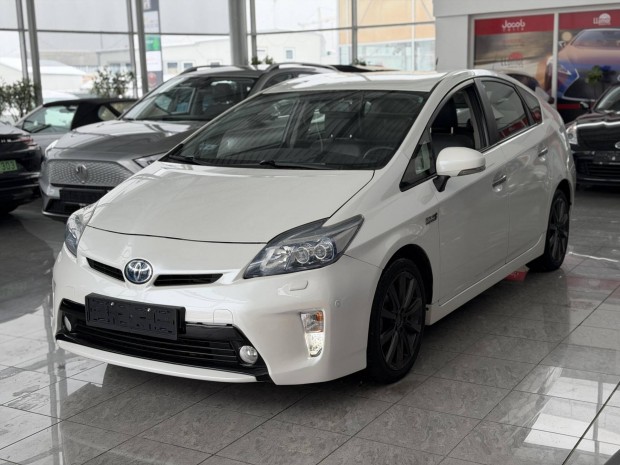 Toyota Prius Plug-IN 113ekm.HUD.Keyless.�l.f�t....
