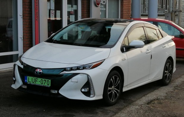 Toyota Prius Plug-IN 1.8 Phv Executive + Solar...