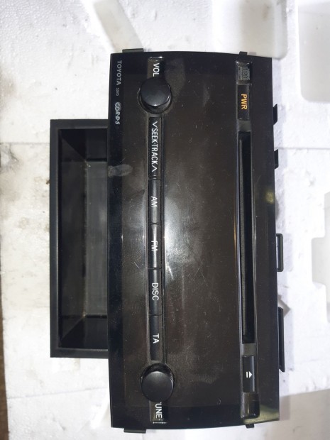 Toyota Prius R�di�s CD Lej�tsz�