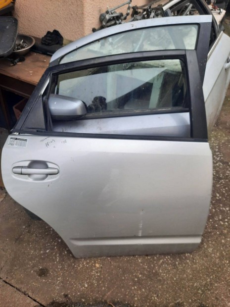 Toyota Prius (XV20) jobb hátsó ajtó