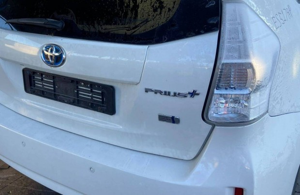 Toyota Prius + Kalaptart , Csomagtr Rol (2012-)