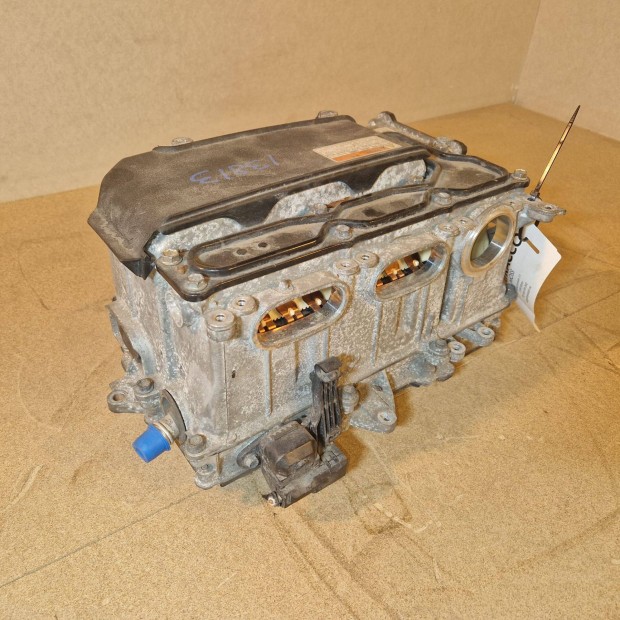 Toyota Prius + (_W4_) 1.8 Hybrid 136 LE inverter G9200-29015 haszn�lt