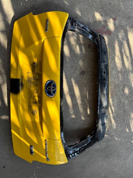 Toyota Prius+ csomagt�rajt�