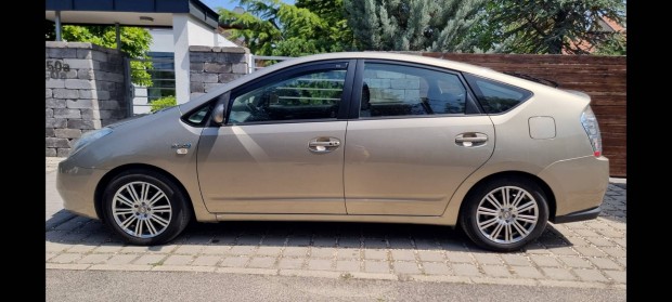 Toyota Prius alufelnik 16'