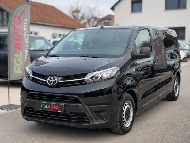 Toyota Proace 1.5 D Combi Base L1H1 1.TUL. jsz...