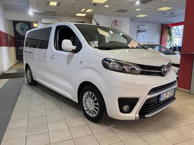 Toyota Proace 1.5 D Shuttle Comfort L1H1 1év GA...