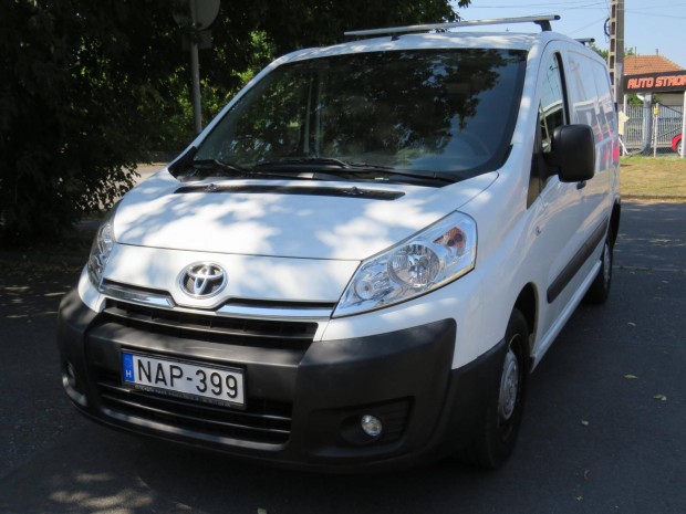 Toyota Proace 1.6 D-4D Combi Live L2H1 Els Tul...