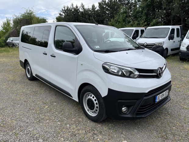 Toyota Proace 2.0 D-4D Combi Professional L2H1...