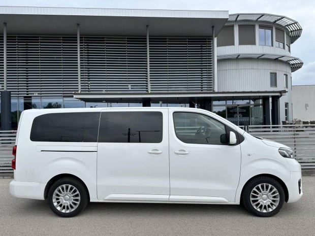 Toyota Proace 2.0 D-4D Family Base L2H1 Magyaro...