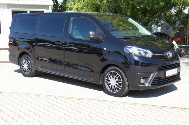 Toyota Proace 2.0 D-4D Family Comfort L2H1 144L...