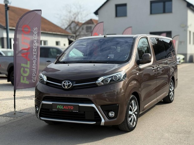 Toyota Proace 2.0 D-4D Family Comfort L2H1 MO-I...