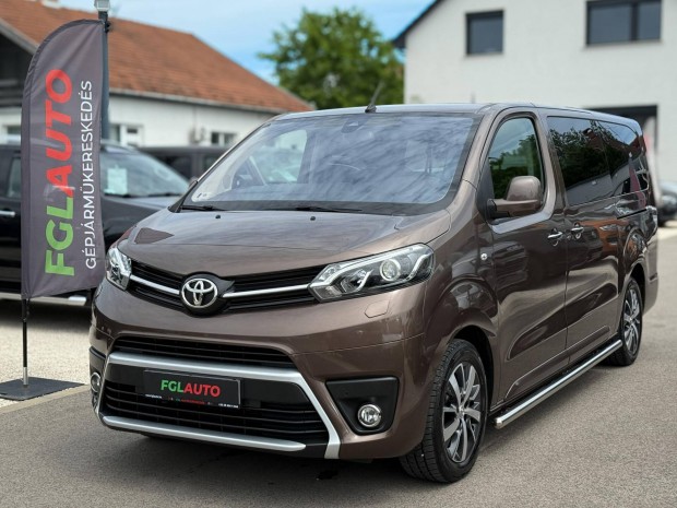 Toyota Proace 2.0 D-4D Family Comfort Webasto L...