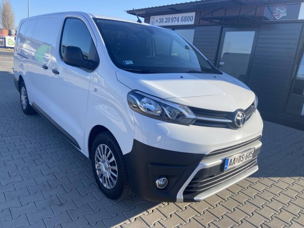 Toyota Proace 2.0 D-4D Glass Van Active Smart C...