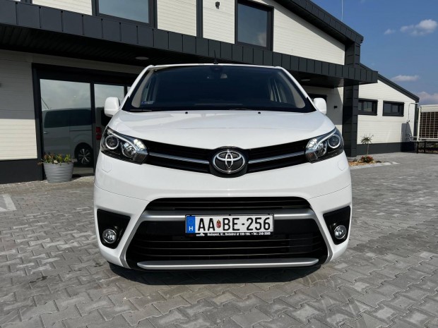 Toyota Proace 2.0 D-4D VIP L1H1 Selection Webas...
