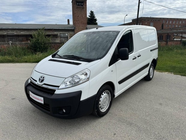 Toyota Proace 2.0 D Panel Van Luna L1H1 Leinfor...