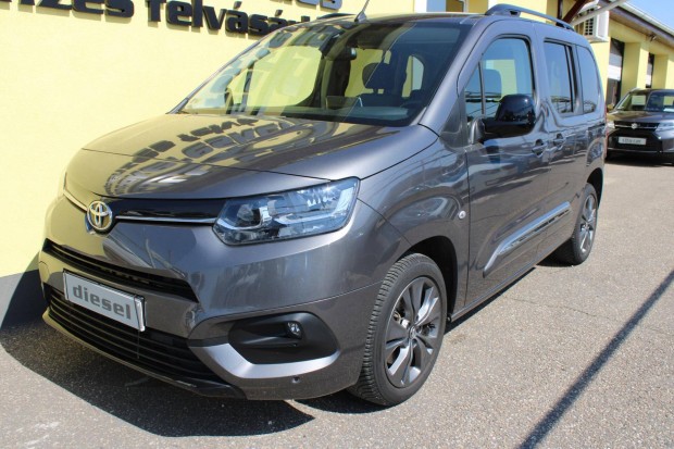 Toyota Proace City Verso 1.5D Family Plus L1H1...