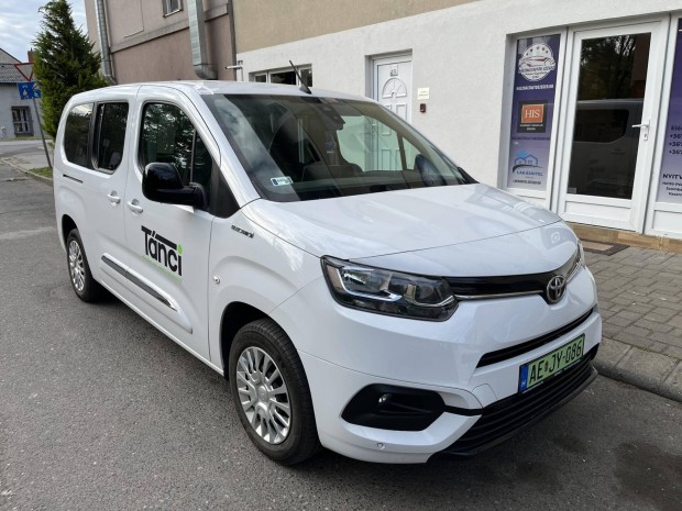 Toyota Proace City Verso EV Business L2H1 (Auto...