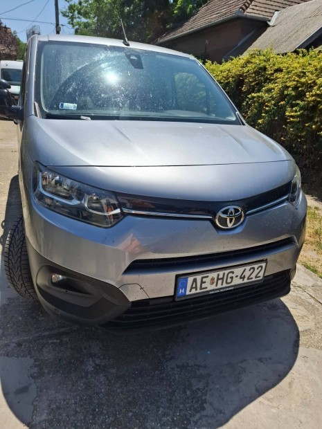Toyota Proace City elad