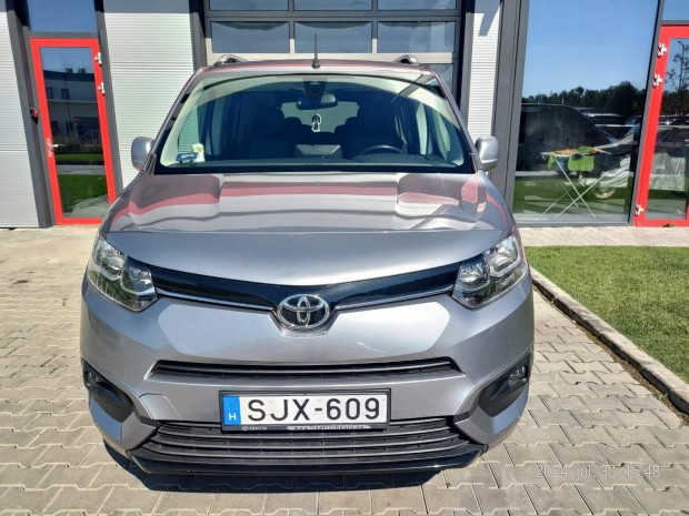 Toyota Proace City verso1.5D L2H1 MT6 7 szemlyes aut