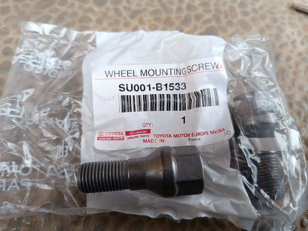 Toyota Proace aclfelni kerkcsavar, gyri j!