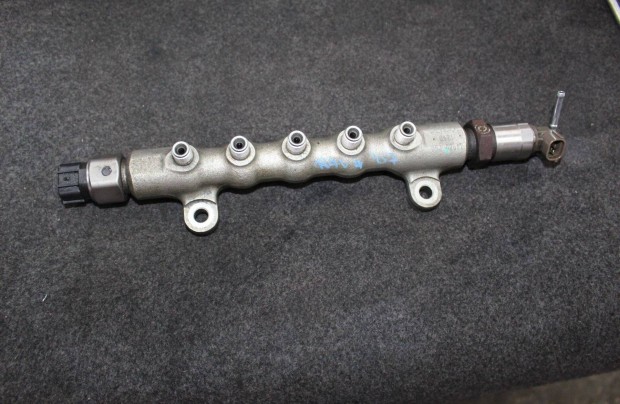 Toyota Rav4 III 2006-2013 common rail cs 8945860010