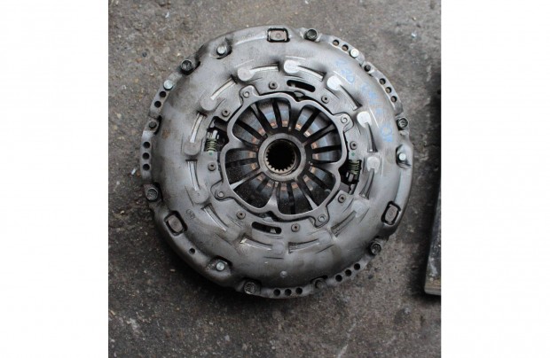 Toyota Rav4 III 2006-2013 kettős töm. lendkerék kuplungszerk.324066810