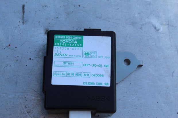 Toyota Rav4 II. Ajtóvezérlő 89741-42150