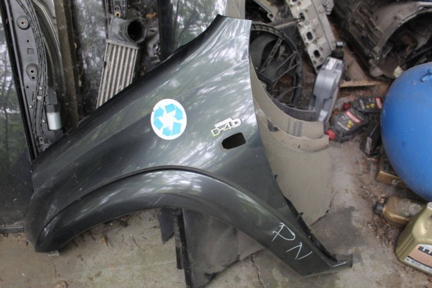 Toyota Rav4 II bal első sárvédő