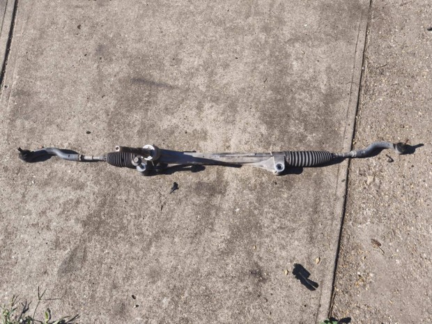 Toyota Rav4 (XA30) kormnym