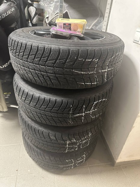 Toyota Rav4 (XA40) tlikerk garnitra+Tpms+csavarok,kerkr 225/65x17