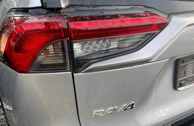Toyota Rav4 , Rav 4 (XA50) Kalaptartó , Csomagtér Roló (2018-24)