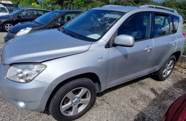 Toyota Rav4 alkatrszek 2.2 D4D 2Ad-FTV