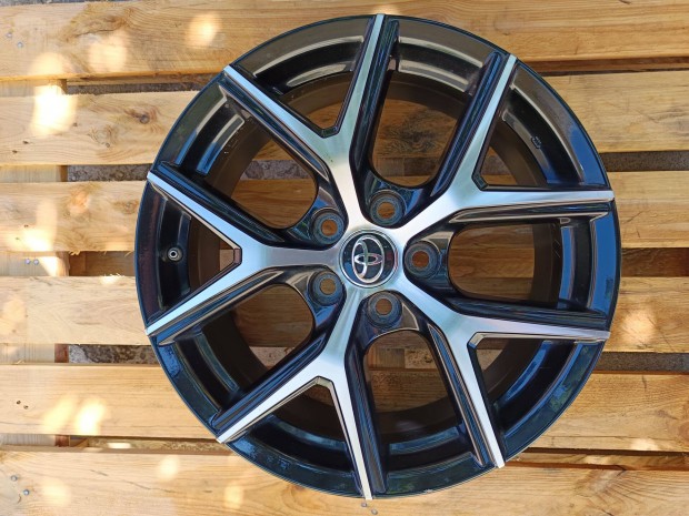 Toyota Rav4 alufelni 18"