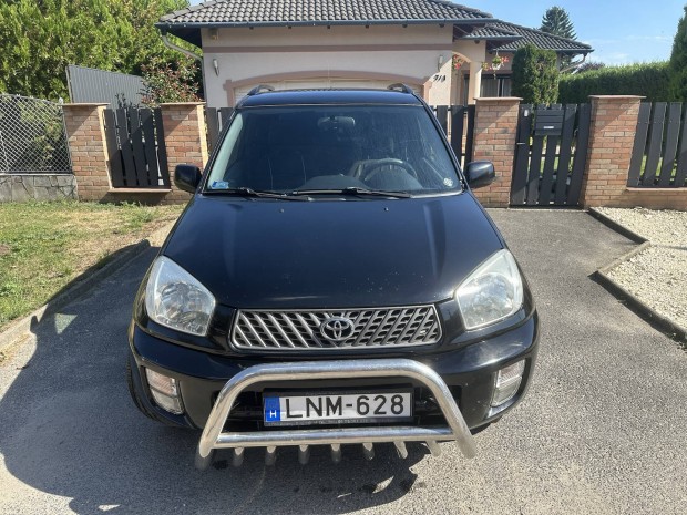 Toyota Rav4 gallytörő