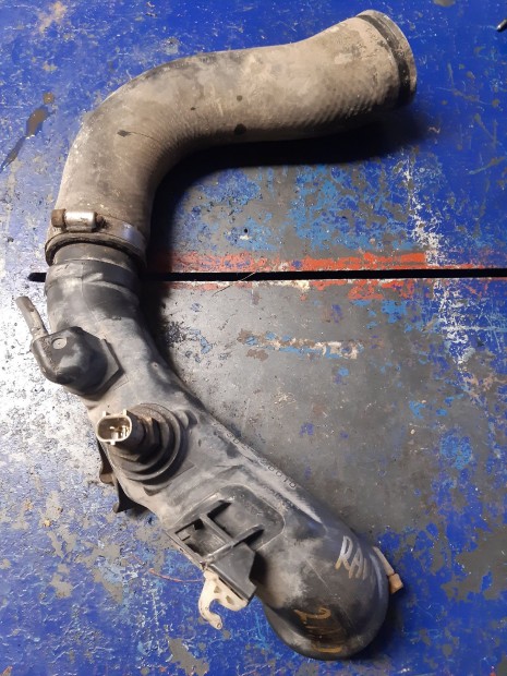 Toyota Rav 4 05-13 Turb�cs� / Intercooler Cs�