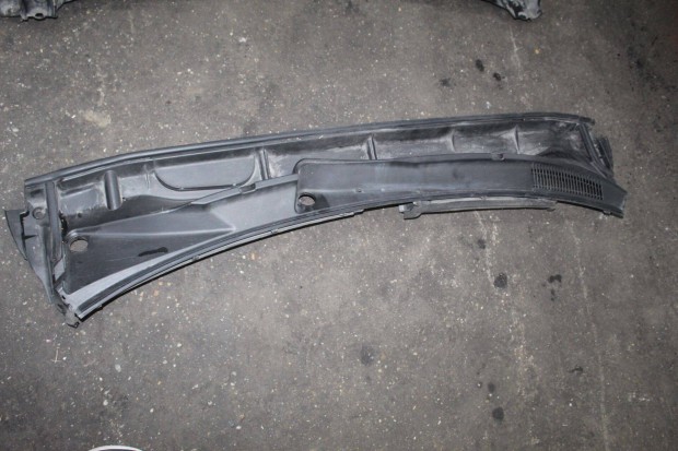 Toyota Rav 4 III 2006-2013 levélfogó rács 5570842140