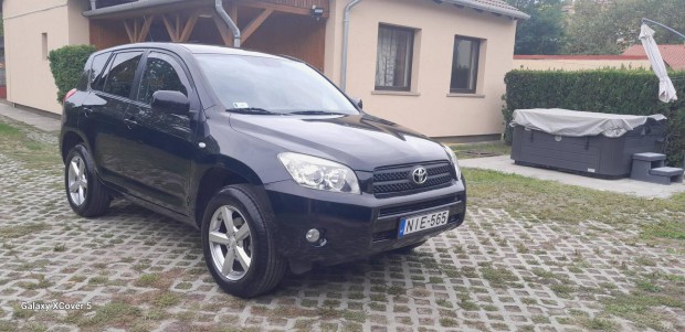 Toyota Rav 4 Rav4 2.0 4x4 Sol CVT 130 ezer km....