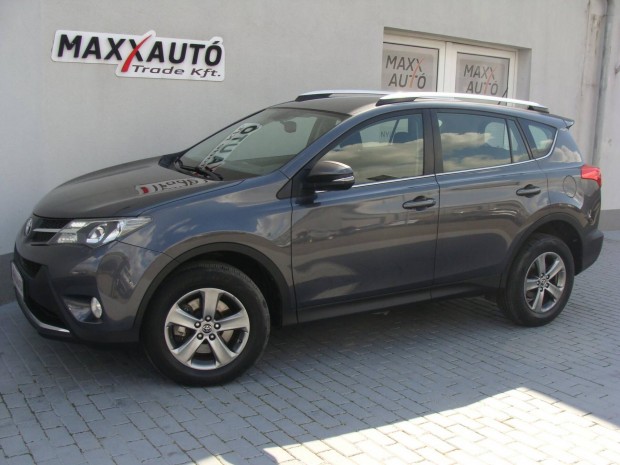 Toyota Rav 4 Rav4 2.0 D-4D 2WD Sol Tempomat+NAV...
