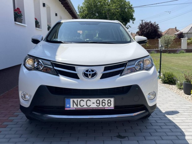 Toyota Rav 4 Rav4 2.0 D-4D Active Magyarországi...