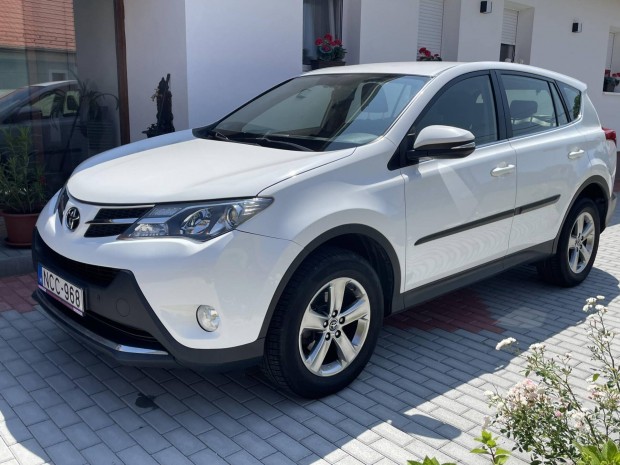 Toyota Rav 4 Rav4 2.0 D-4D Active Magyarországi...