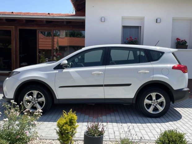 Toyota Rav 4 Rav4 2.0 D-4D Active Magyarországi...