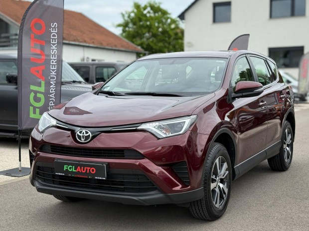 Toyota Rav 4 Rav4 2.0 D-4D Live 2WD Szervizköny...