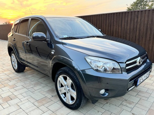 Toyota Rav 4 Rav4 2.2 D-4D 4x4 Executive Full E...