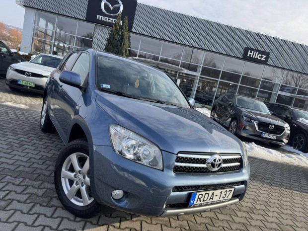 Toyota Rav 4 Rav4 2.2 D-4D 4x4 Sol Plus 180e KM...