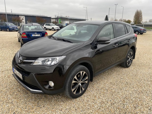 Toyota Rav 4 Rav4 2.2 D-4D Style (Automata) MAG...