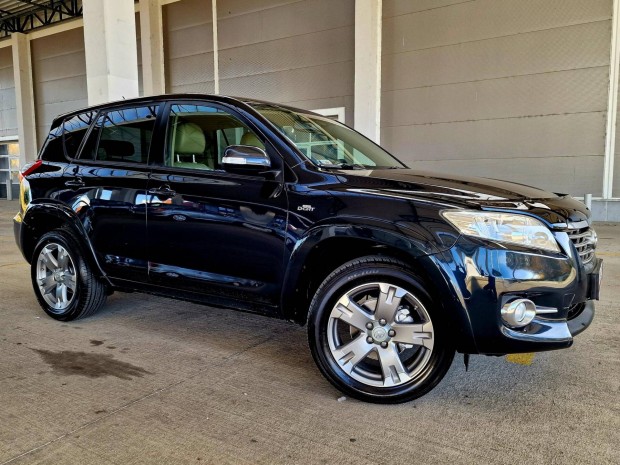 Toyota Rav 4 Rav4 2.2 D-4D X Megkmlt llapot!!!
